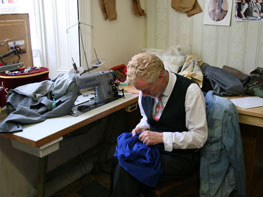 Adrian Cashin - Handcraft Tailor Kilkenny